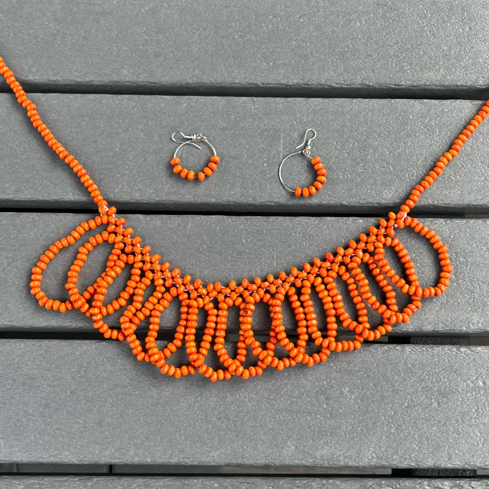 Vintage; Vibrant Orange Beaded Necklace & Matching Earrings; NWOT; 18-21in